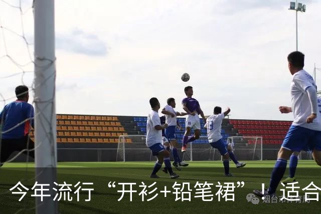 今年流行“开衫+铅笔裙”！适合30~55岁女人，洋气减龄又显高显瘦